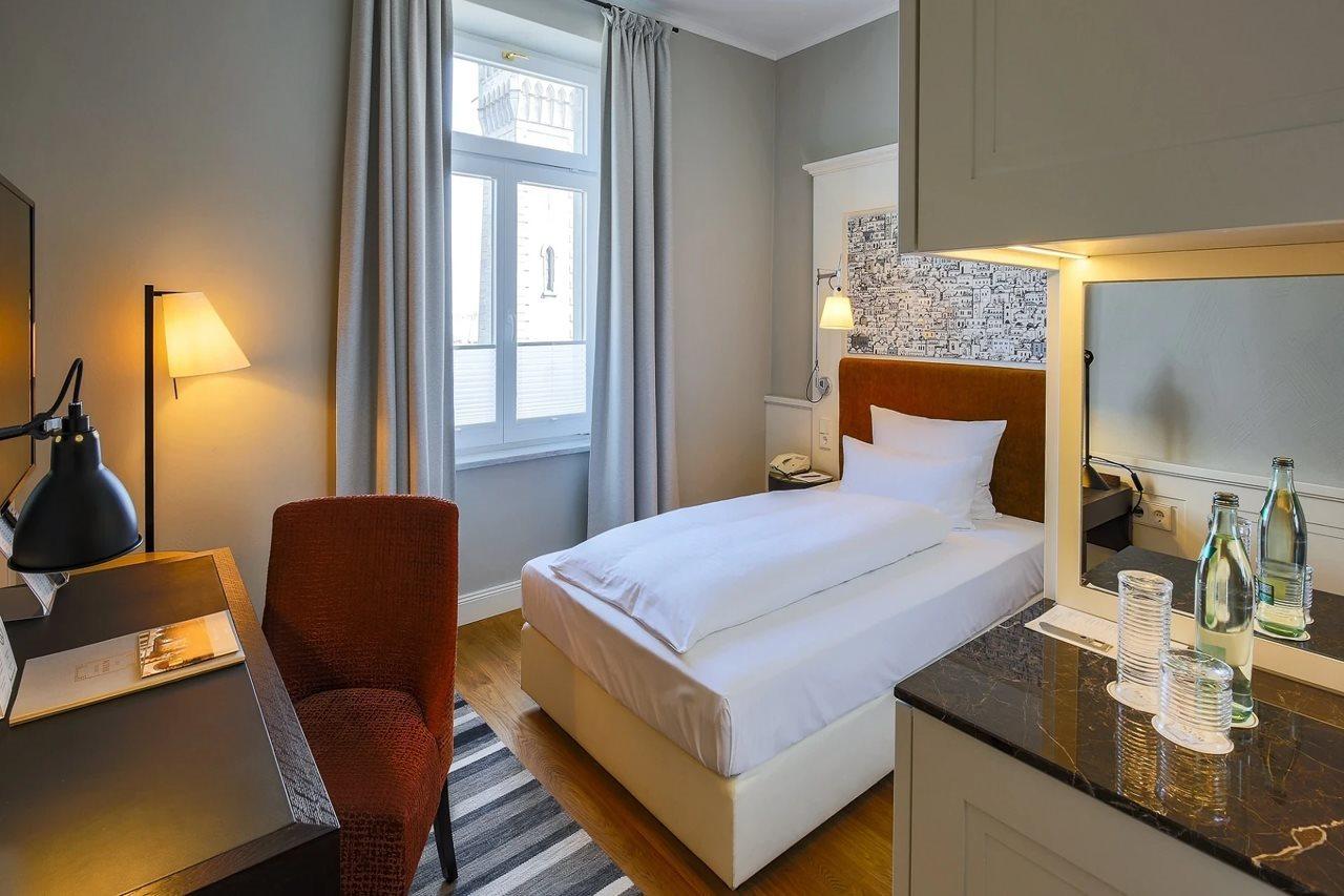 Halm Hotel
